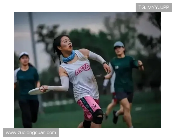 飞盘热潮席卷上海飞盘队如何引领运动节奏的变革与发展